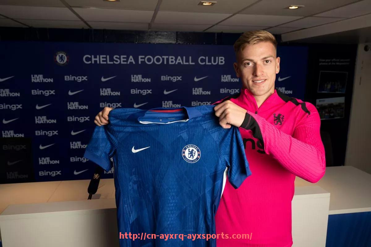 爱游戏体育-英超降级几支球队的历史与赛季分析 爱游戏体育-英超降级几支球队的历史与赛季分析